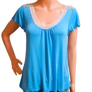 Wmn Y2K Bright Blue Crochet Flowy Top Sz M COQUETTE FAIRYCORE KAWAII PREPPY 2012